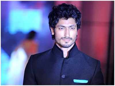 Vidyut Jammwal says thanks to all his gurus on the occasion of World Teacher's Day