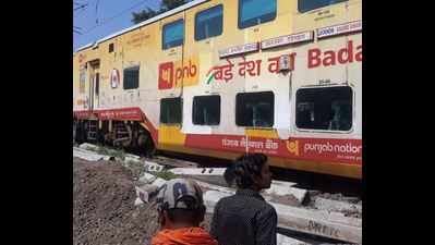 Coach of Delhi-bound train derails near Moradabad in UP; all passengers safe