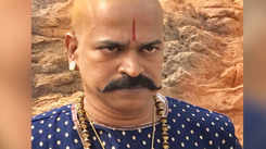 Actor Brahmaji thanks Ram Charan for the pivotal role of Obanna in 'SyeRaa Narasimha Reddy'