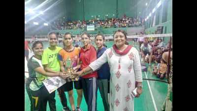 LAD College wins bronze medal in Maharashtra DSO U-19 badminton tournament