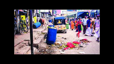 Overflowing sewage, litter at Trichy's bus stand irk commuters