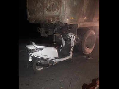 Man killed as scooter rams parked dumper in Doon | Dehradun News ...