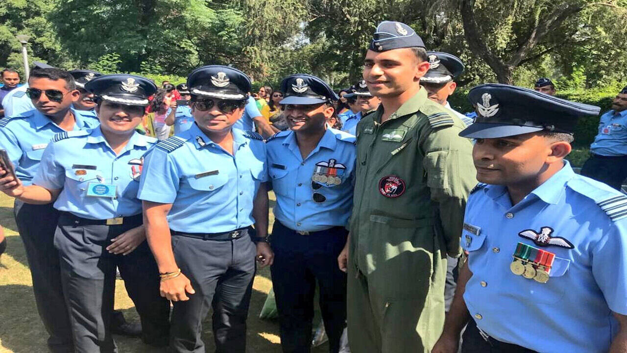 group-captain-sachin-tendulkar-attends-87th-iaf-day-parade-off-the-field-news-times-of-india