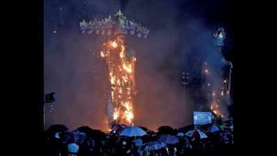 Bengaluru: Thousands cheer as 51-ft-high Ravana effigy burns in Basavanagudi