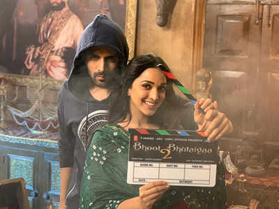 Kartik Aaryan Starrer Bhool Bhulaiyaa 2 Goes On Floors | Hindi Movie ...