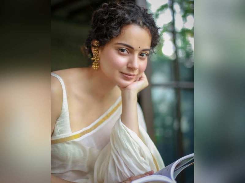 Photos: Kangana Ranaut stuns once again in a white malmal saree ...