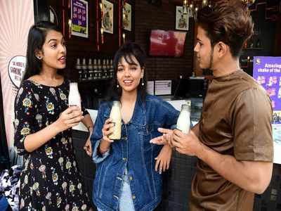 Bengaluru goes crazy for funky and healthy shakes
