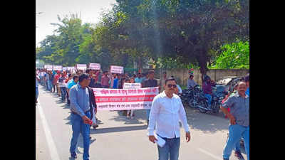 Aligarh: Activists demand President’s rule in West Bengal