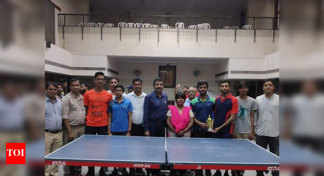 Nagpur University InterCollege Table Tennis Raisoni College paddlers