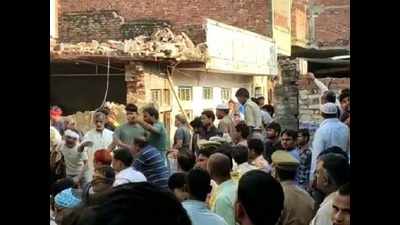 Uttar Pradesh: At least 13 killed as cylinder blast triggers building collapse in Mau, several trapped