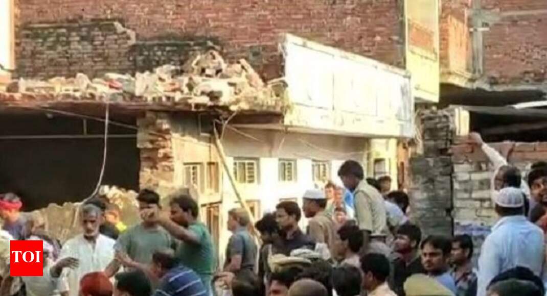 UP: At least 10 killed in Mau building collapse