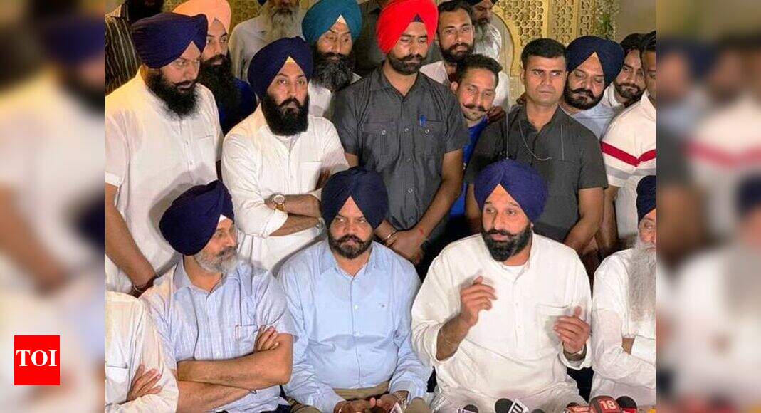 Dakha byelection Election Commission of India transfers SHO on SAD's