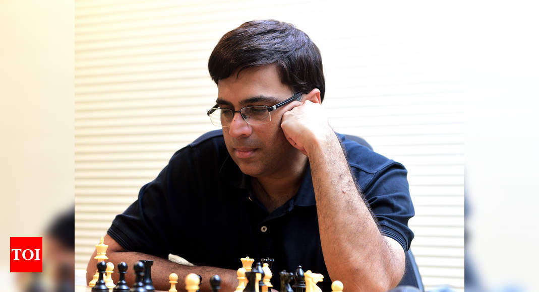 Anand draws eighth game to maintain lead