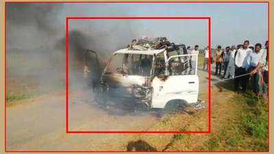 Narrow escape for school children as van catches fire in MP's Ujjain district