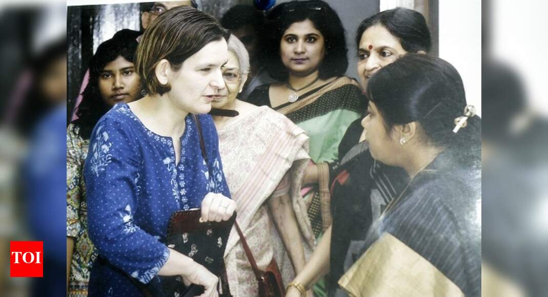 Esther Duflo thinks ilish is the best fish in the world: Raghab ...