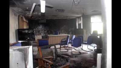 Ghaziabad: Fire in GMC building office