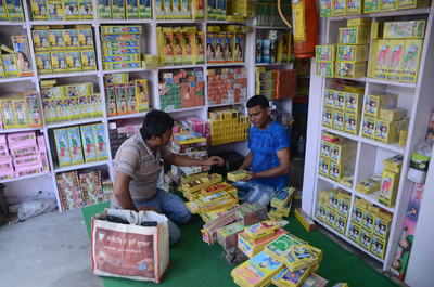 Patnaites excited about eco-friendly crackers