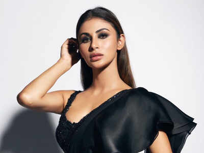 Mouni Roy just wore a super HOT black sari