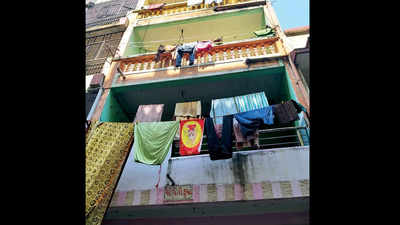 Surat: Ladder hurled from terrace leaves young man brain-dead