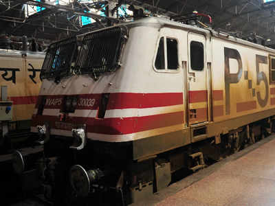 Railways protests against IRCTC public offer price