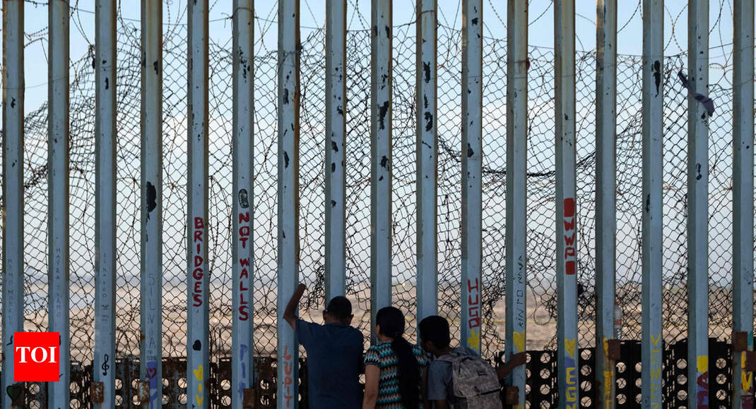 Mexico deports 311 Indians trying to sneak into US