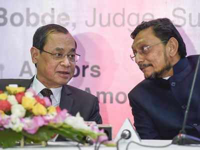 With mini-party, Ranjan Gogoi names Justice Bobde next CJI