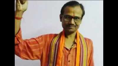 Slain Hindu Samaj Party leader Kamlesh Tiwari cremated in Sitapur