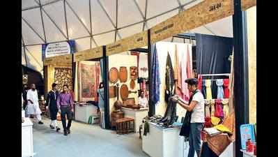 Handicraft fair sees low turnout, policies blamed