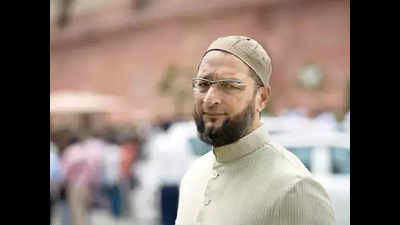 Asaduddin Owaisi’s poll pitch ends with appeal, and a prayer