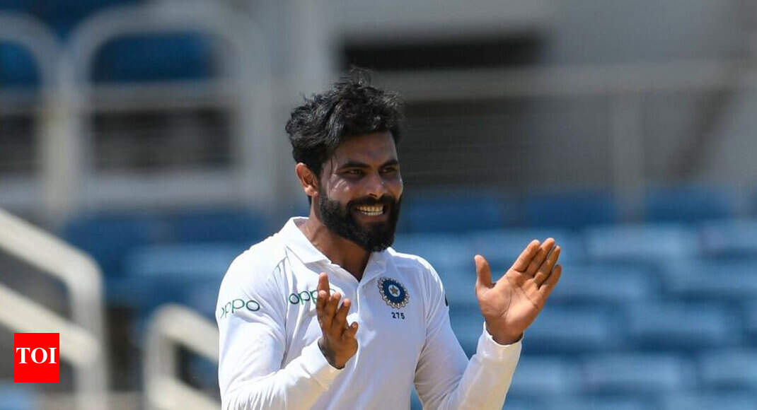 India vs South Africa Highlights, 3rd Test: South Africa 132/8 (f/o) at stumps, India two wicket away from series whitewash India vs South Africa Highlights, 3rd Test: South Africa 132/8 (f/o) at stumps, India two wicket away from series whitewash