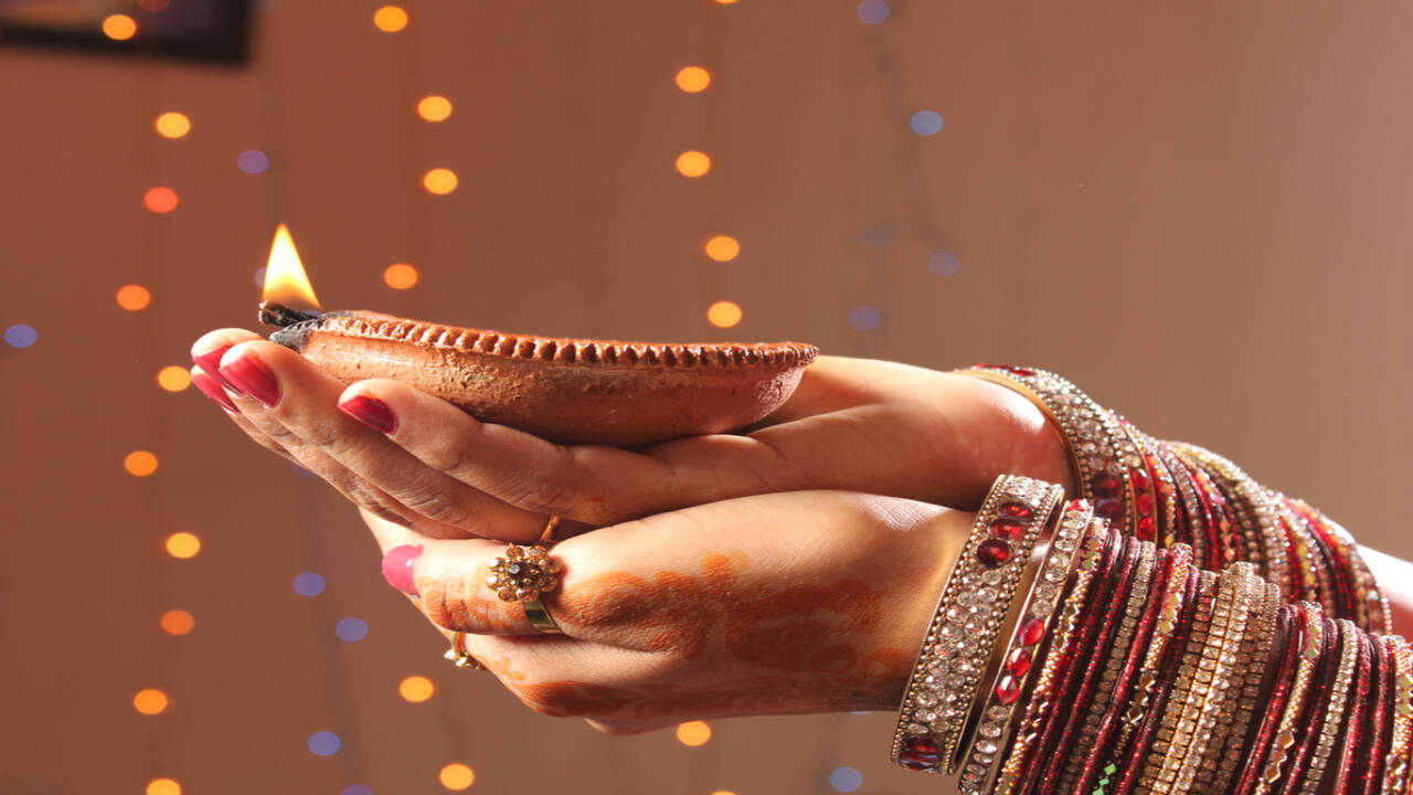 Happy Diwali 22 Wishes Messages Quotes Images Facebook Whatsapp Status Times Of India