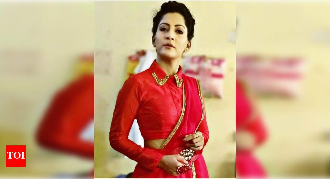 Anu plans to make Rangoli on Diwali | Events Movie News - Times of India
