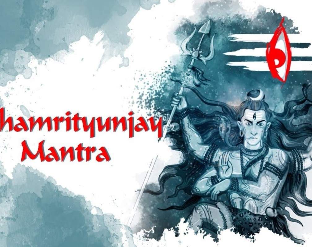 
Hindi Devotional And Spiritual Mantra 'Mahamrityunjay' Sung By Dinesh Kumar Dube, Chorus
