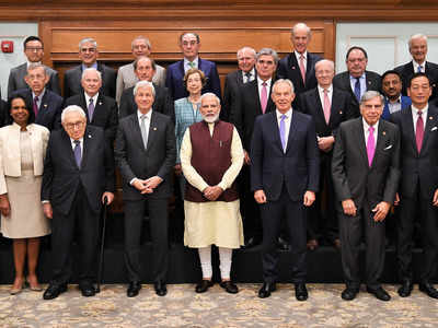 PM Modi meets members of JP Morgan International Council
