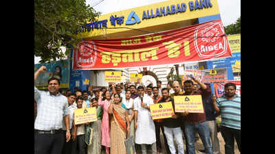 Strike hits banking operations in Bihar