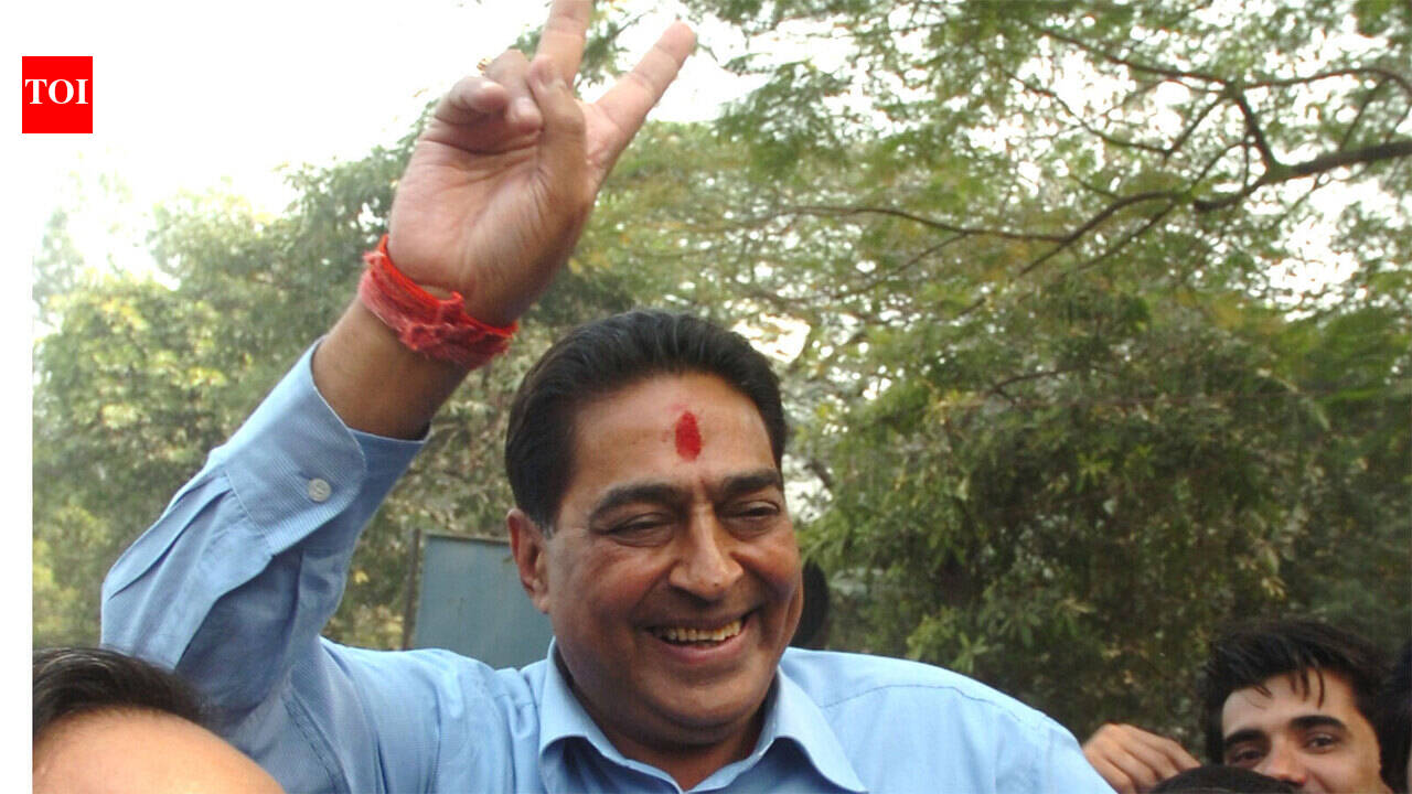 Congress appoints Subhash Chopra as new DPCC chief