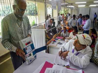 Assembly elections 2019: BJP-Shiv Sena on road to power in Maharashtra, no clear winner in Haryana