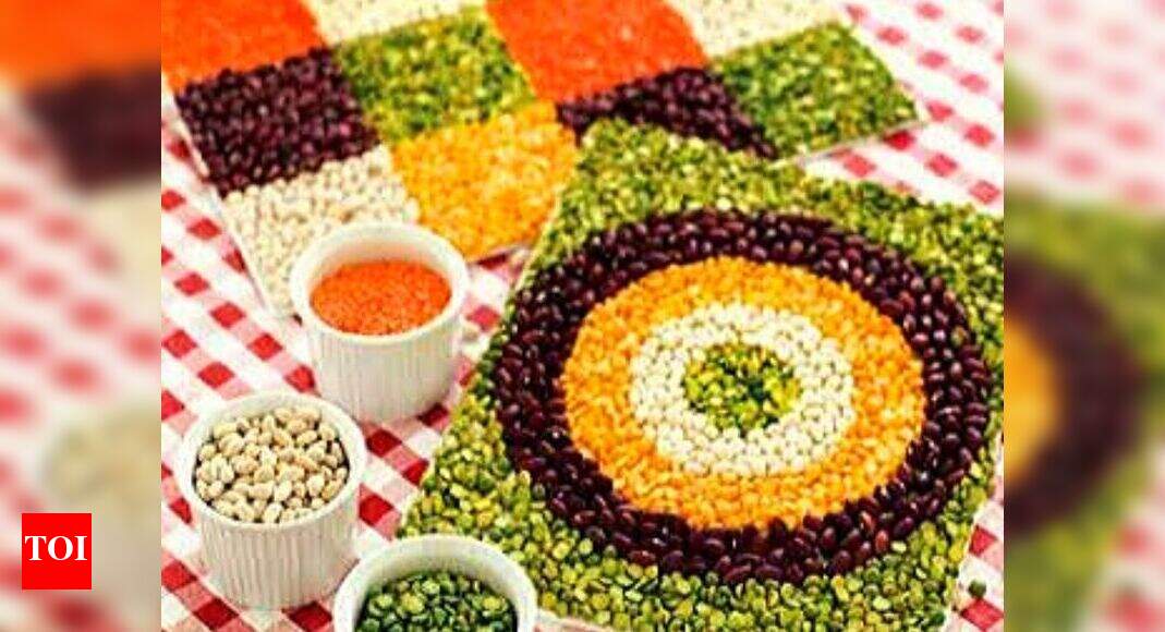 Diwali Rangoli Designs: Here are 5 unique Rangoli designs made of ...