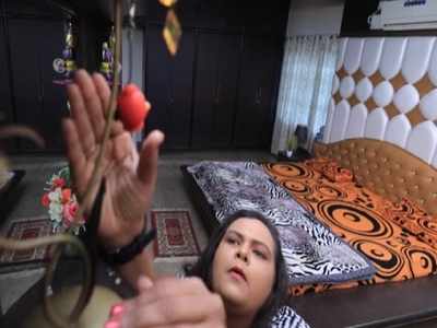 Mangala Gowri Madve update, October 24: Balli sets up a hidden camera inside Rajeev's room