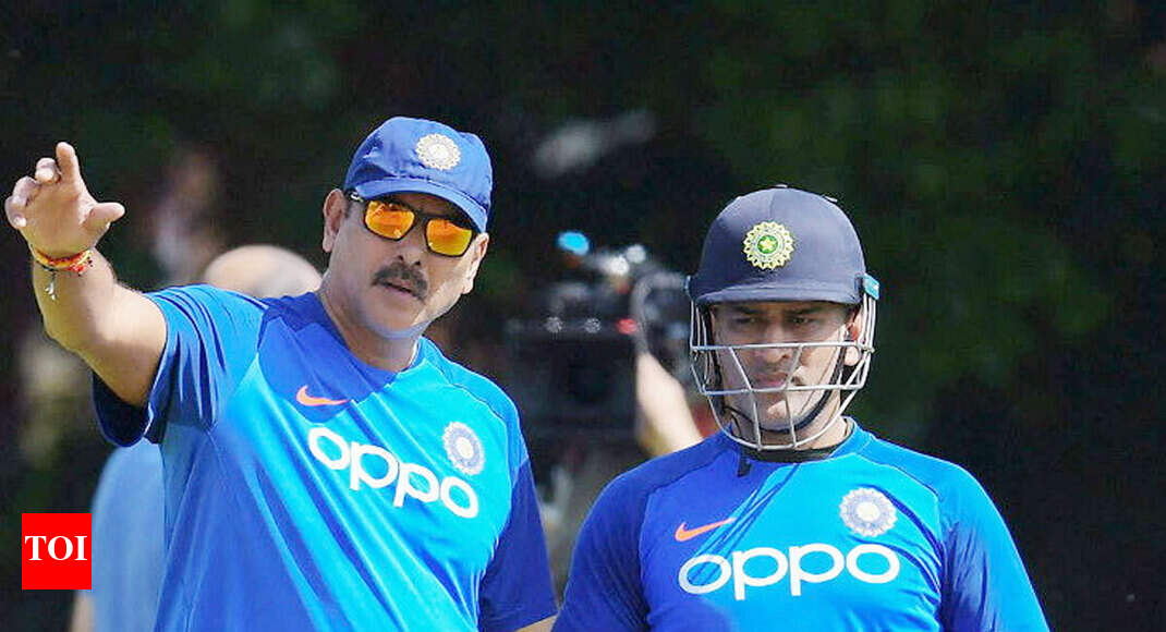 Why people in hurry to see MSD off? asks Shastri