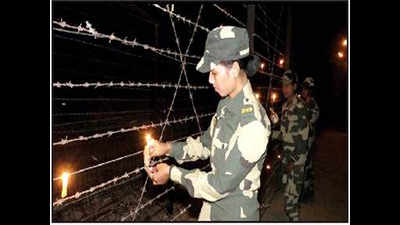 Union minister shares joy with soldiers on border