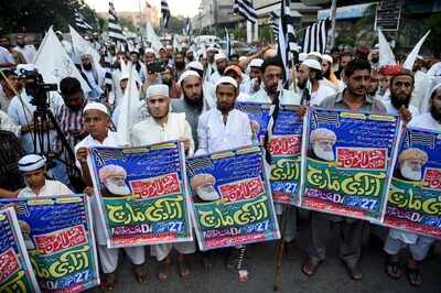 Activists of Jamiat Ulema-e Islam (JUI) gather during a rally in Karachi on October 25 (AFP)