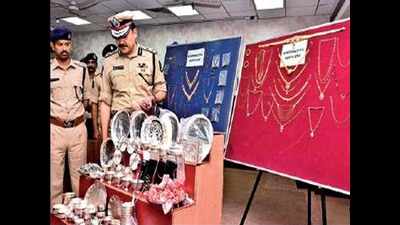 Telangana: Angry woman and family steal jewellery from in-law’s house