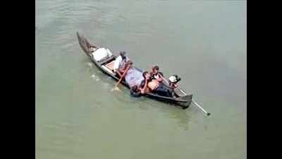 Kerala: Off-duty Navy men rescue man attempting suicide