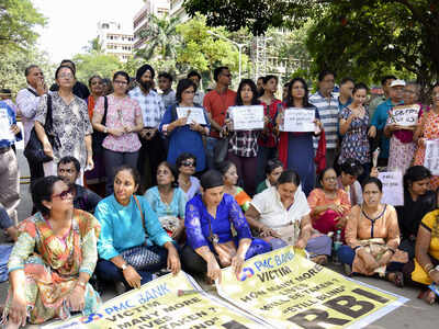 Pmc Bank Depositors Protest Outside Rbi Office Seeking Payback