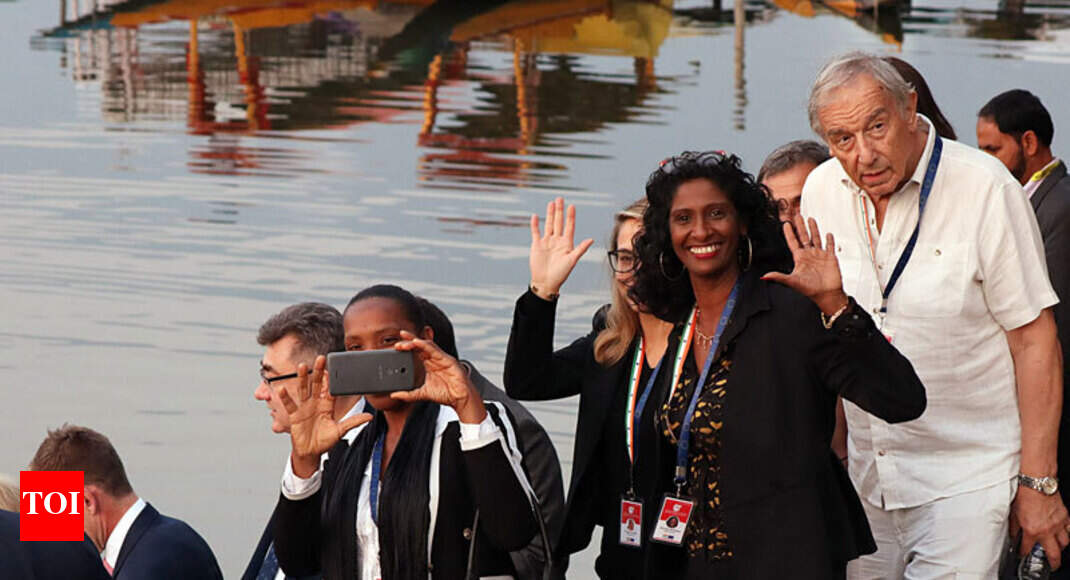 Visiting EU MPs apprised of situation in J&K