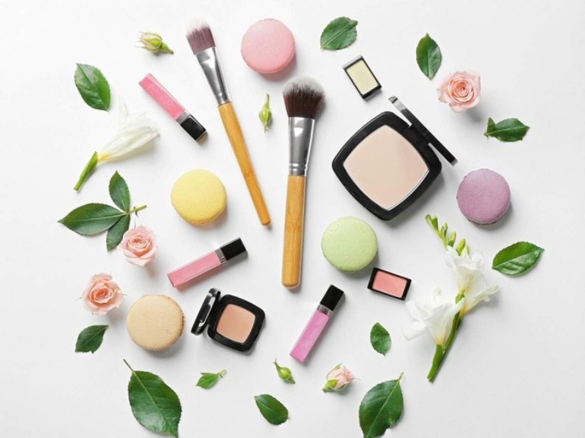 Mistillid Phobia Plys dukke Best Natural & Organic Makeup Brands You Need To Know