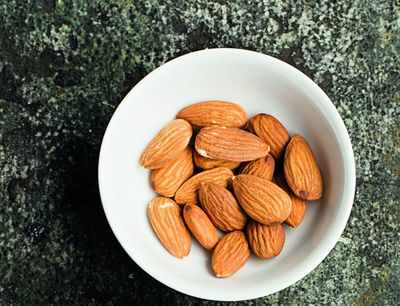 Almonds can help you keep wrinkles at bay, reveals study
