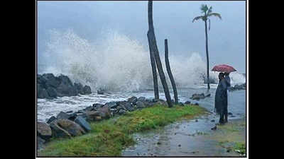 Cyclone Maha: Entire coastline hit in Kerala
