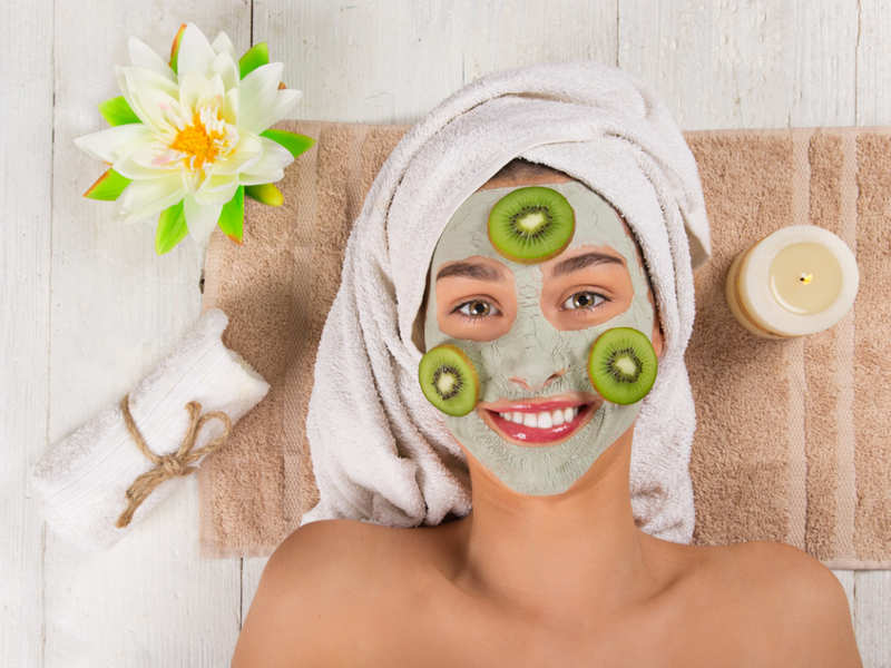 6 natural face packs to get glowing skin - Times of India